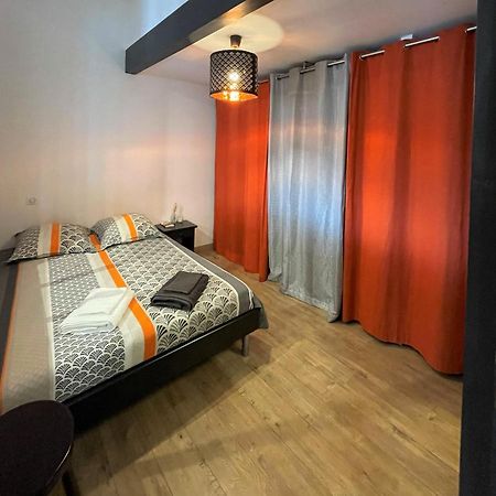 T2 De 40 M2 - Facile D'Acces, Lumineux Et Au Calme Apartment Saint-Genet-Lerpt Exterior foto